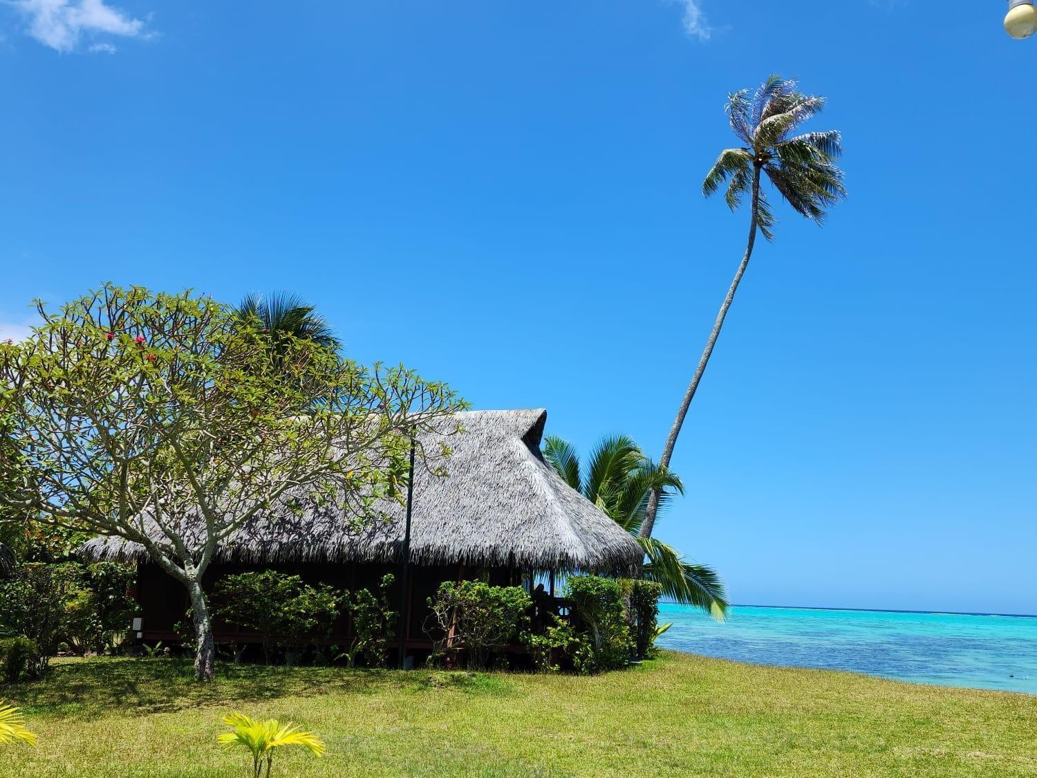 Hotel Hibiscus Papetoai Bagian luar foto