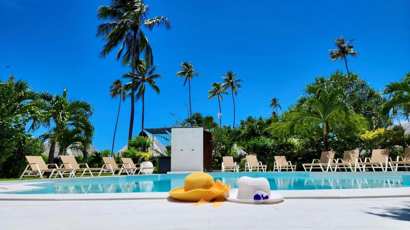 Hotel Hibiscus Papetoai Bagian luar foto