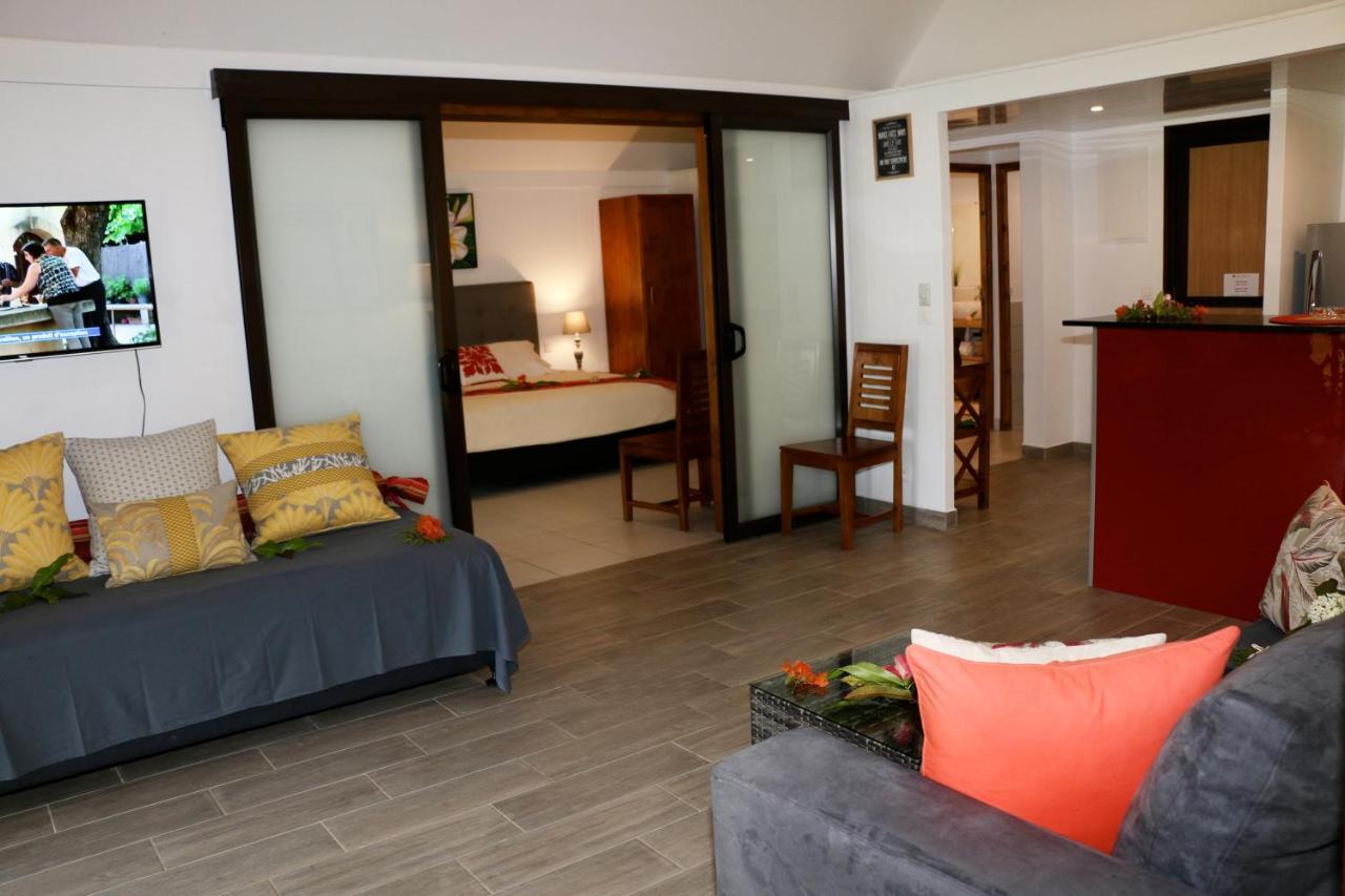 Hotel Hibiscus Papetoai Bagian luar foto